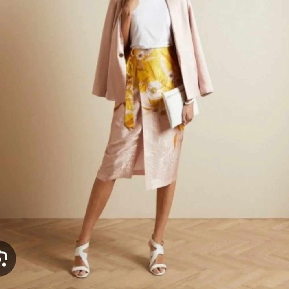 Ted Baker Cabana Wrap Skirt Floral Print A-Line Midi Summer Luxury Dressy - Picture 1 of 8